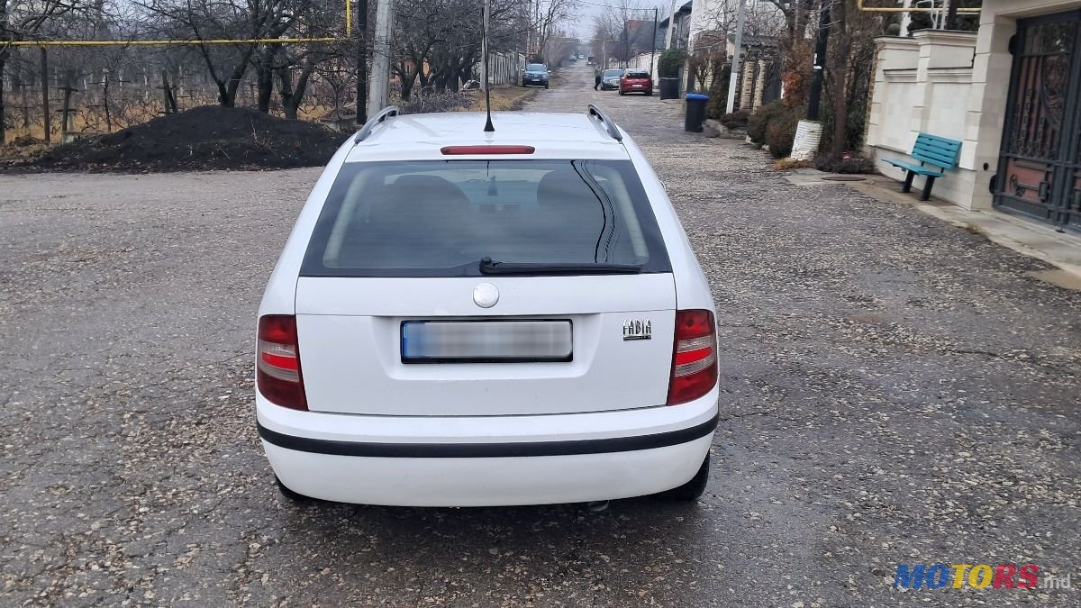 2006' Skoda Fabia photo #6