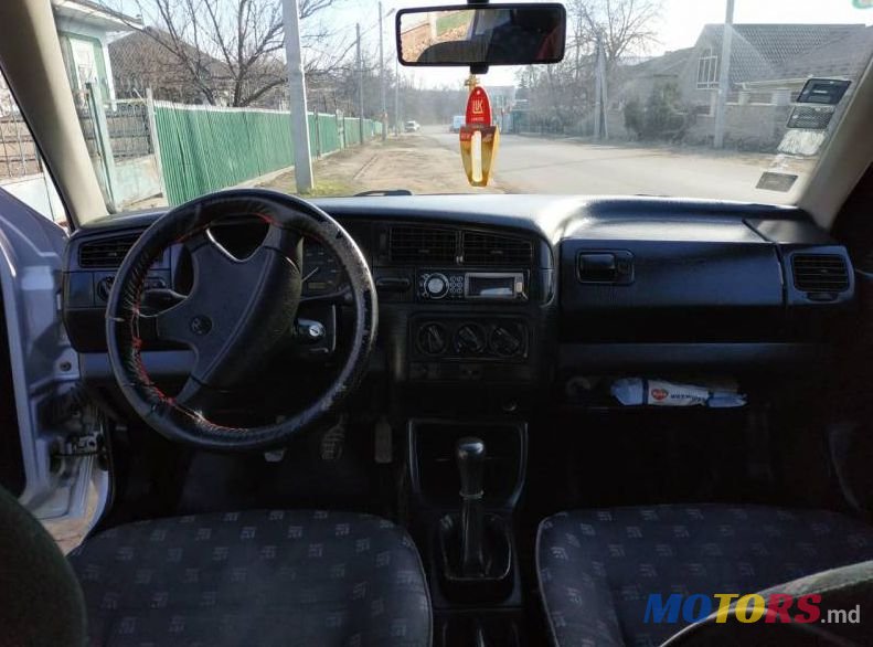 1994' Volkswagen Golf photo #1