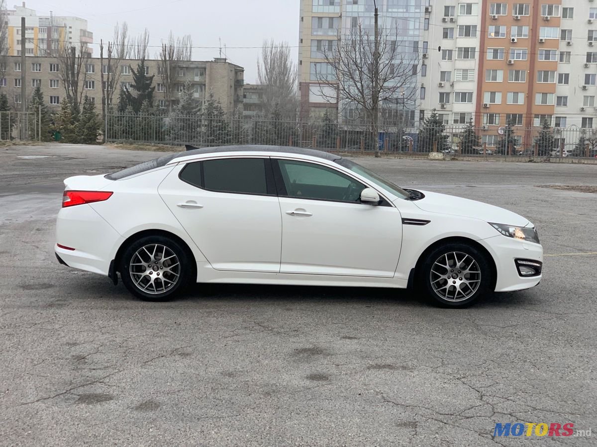 2012' Kia Optima photo #4