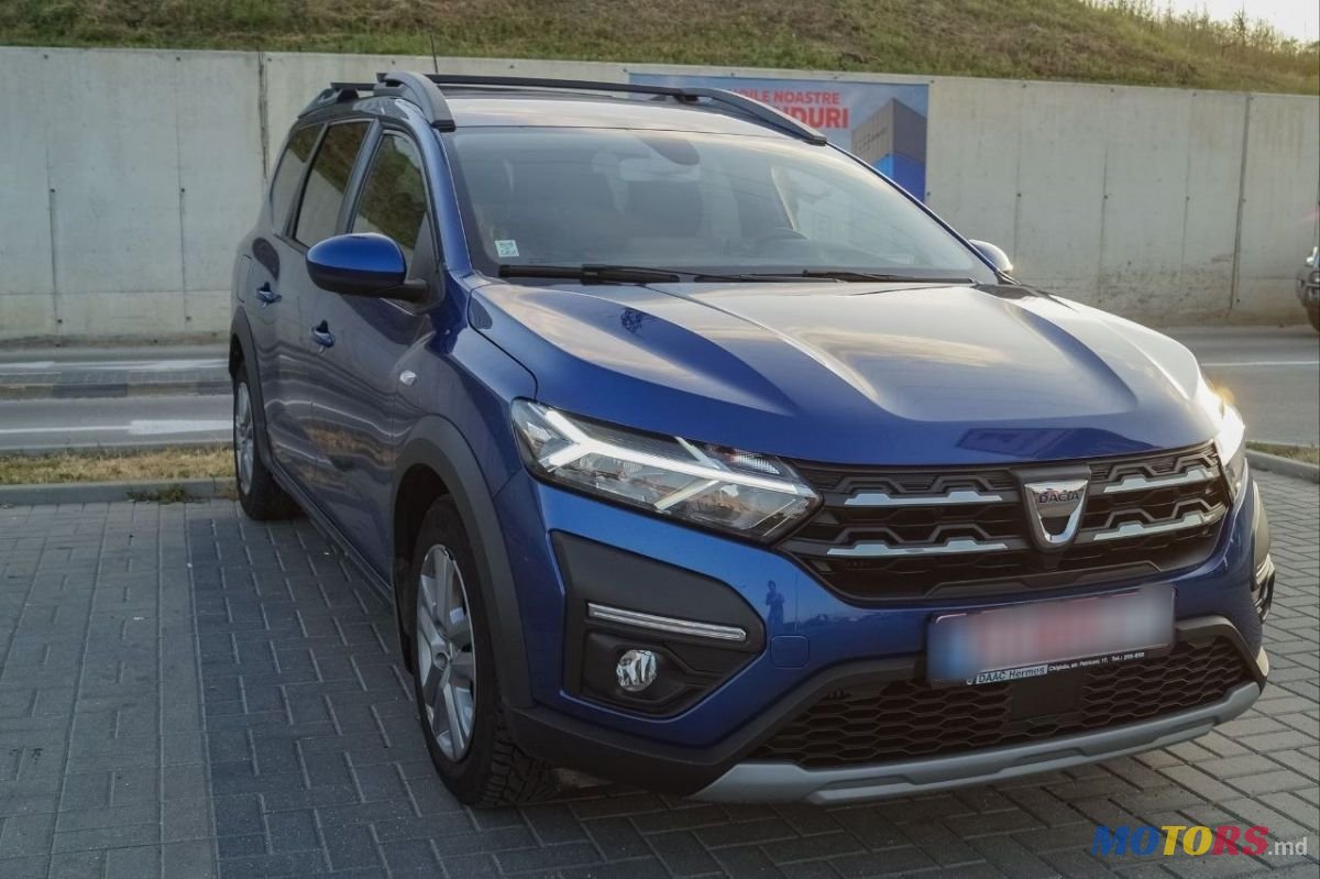 2022' Dacia Jogger photo #1