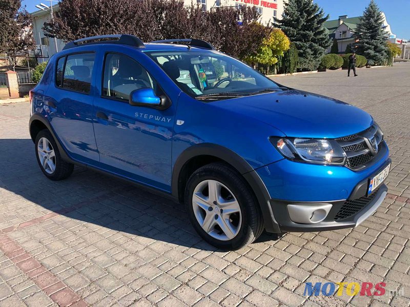 2015' Dacia Sandero Stepway photo #3