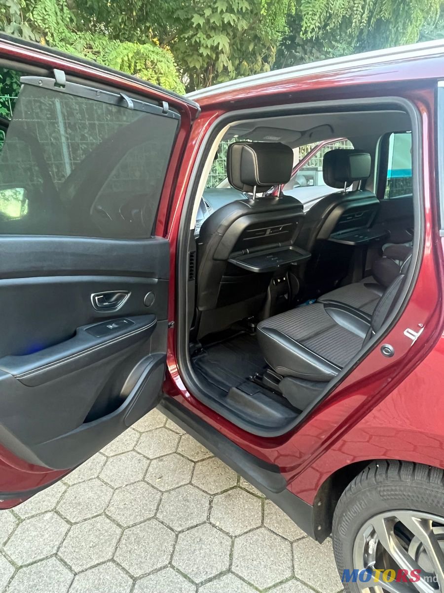 2017' Renault Grand Scenic photo #5