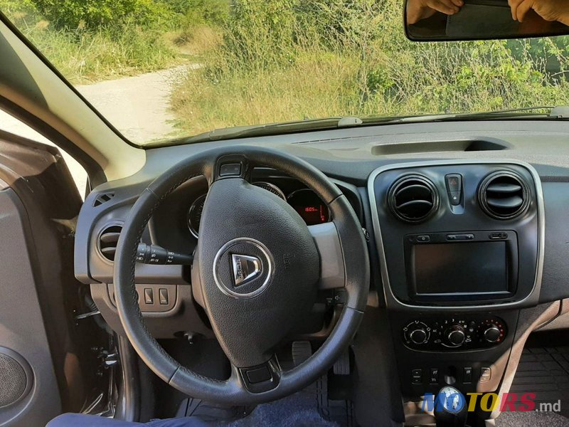 2013' Dacia Sandero Stepway photo #4