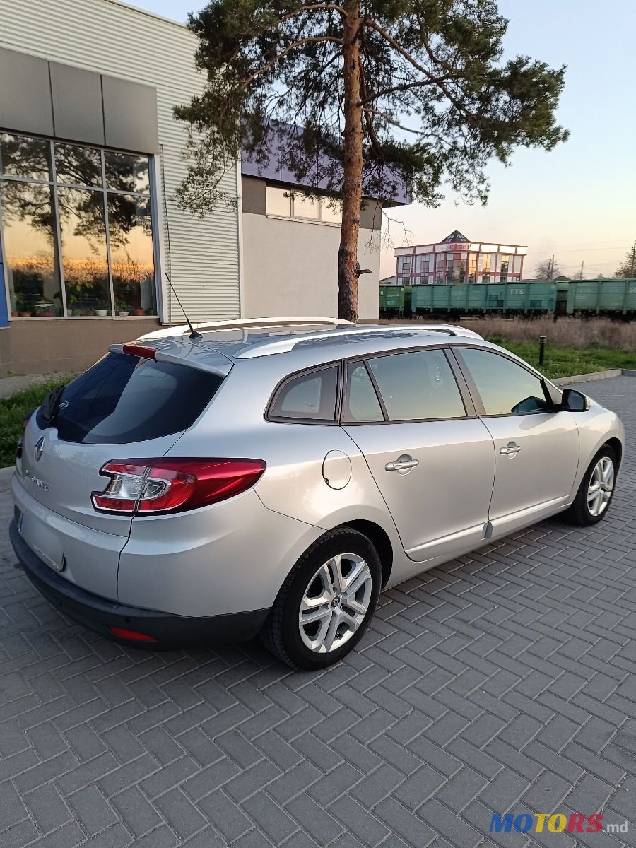 2015' Renault Megane photo #5