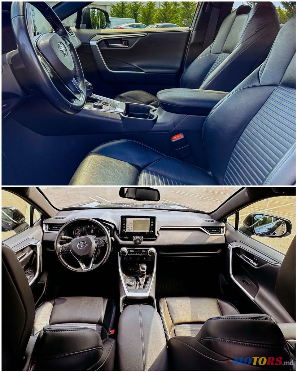 2019' Toyota RAV4 photo #5