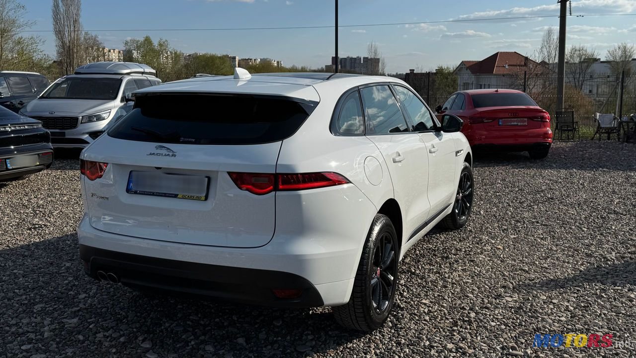 2017' Jaguar F-Pace photo #4