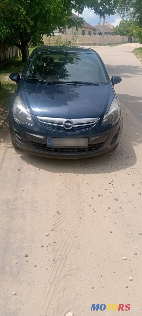 2013' Opel Corsa photo #1