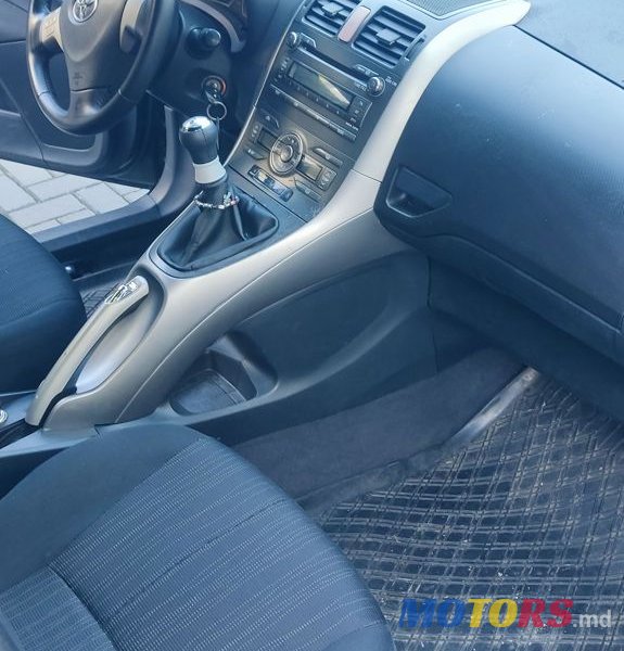 2008' Dacia Lodgy photo #3