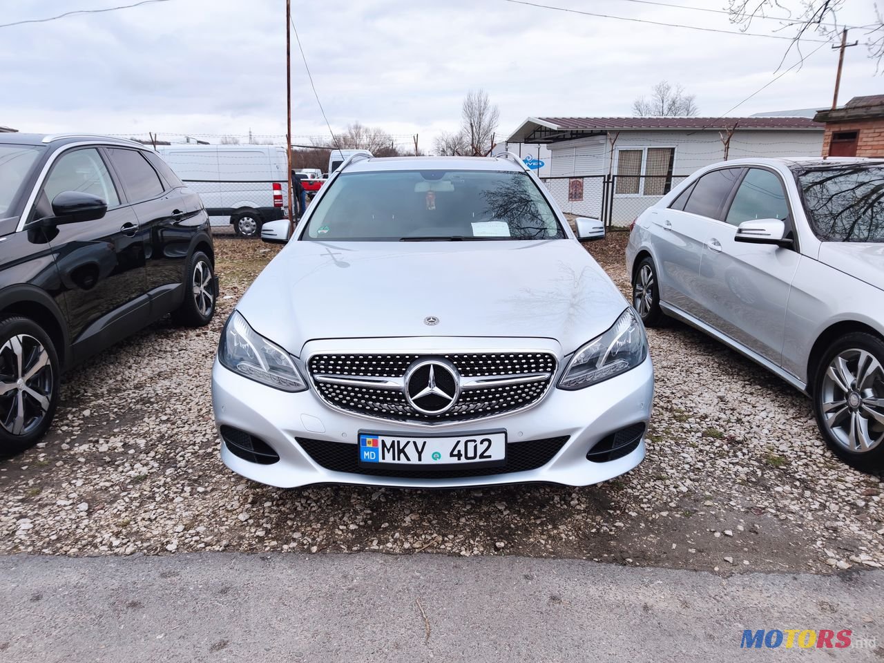 2014' Mercedes-Benz E Класс photo #2