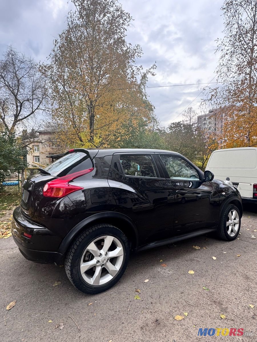 2012' Nissan Juke photo #2