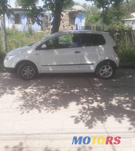 2006' Volkswagen Fox photo #1