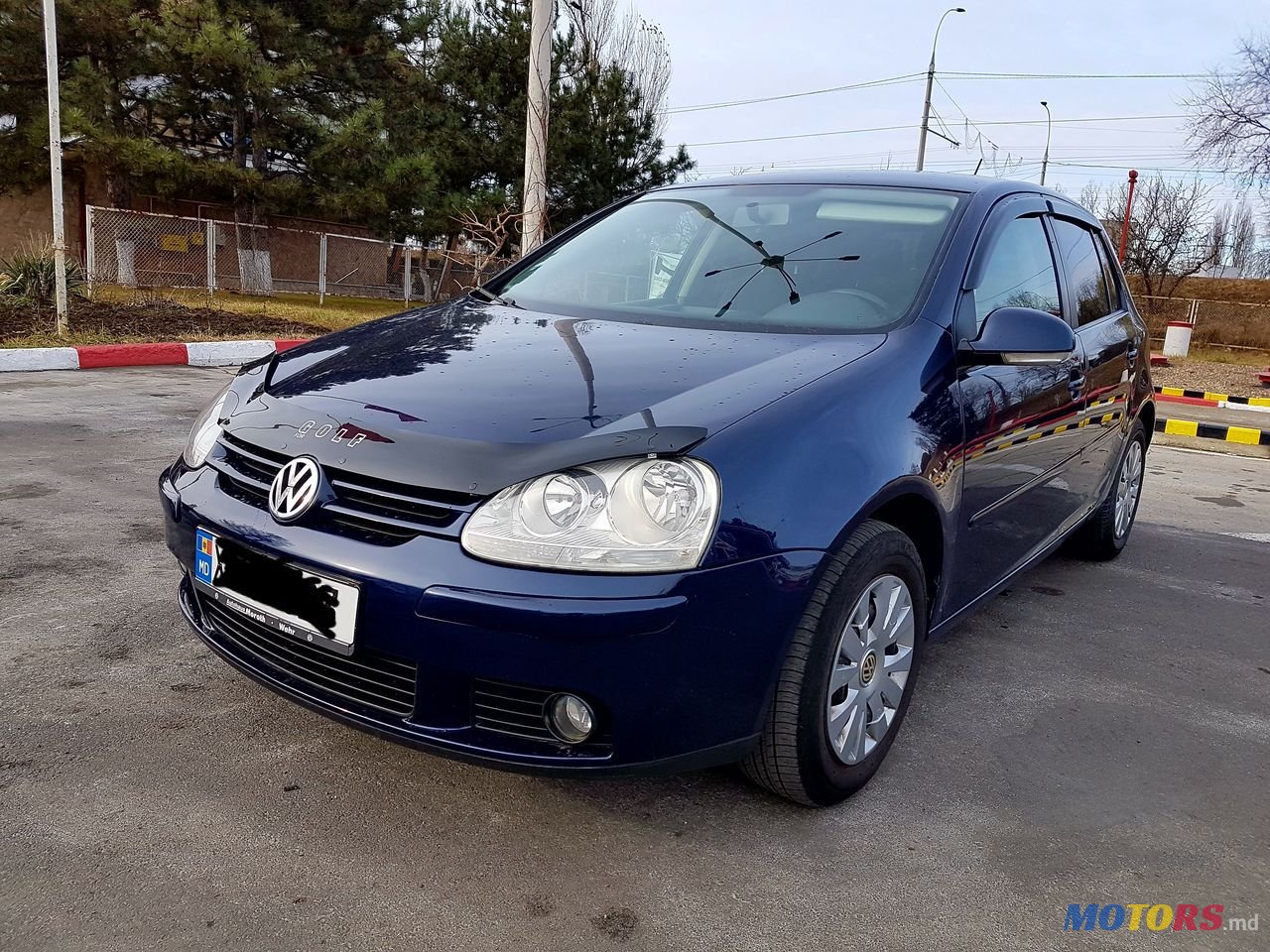 2008' Volkswagen Golf photo #4