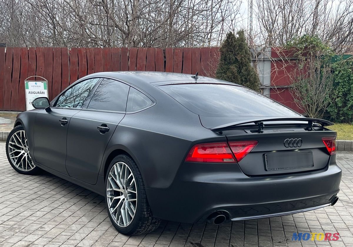 2011' Audi A7 photo #4