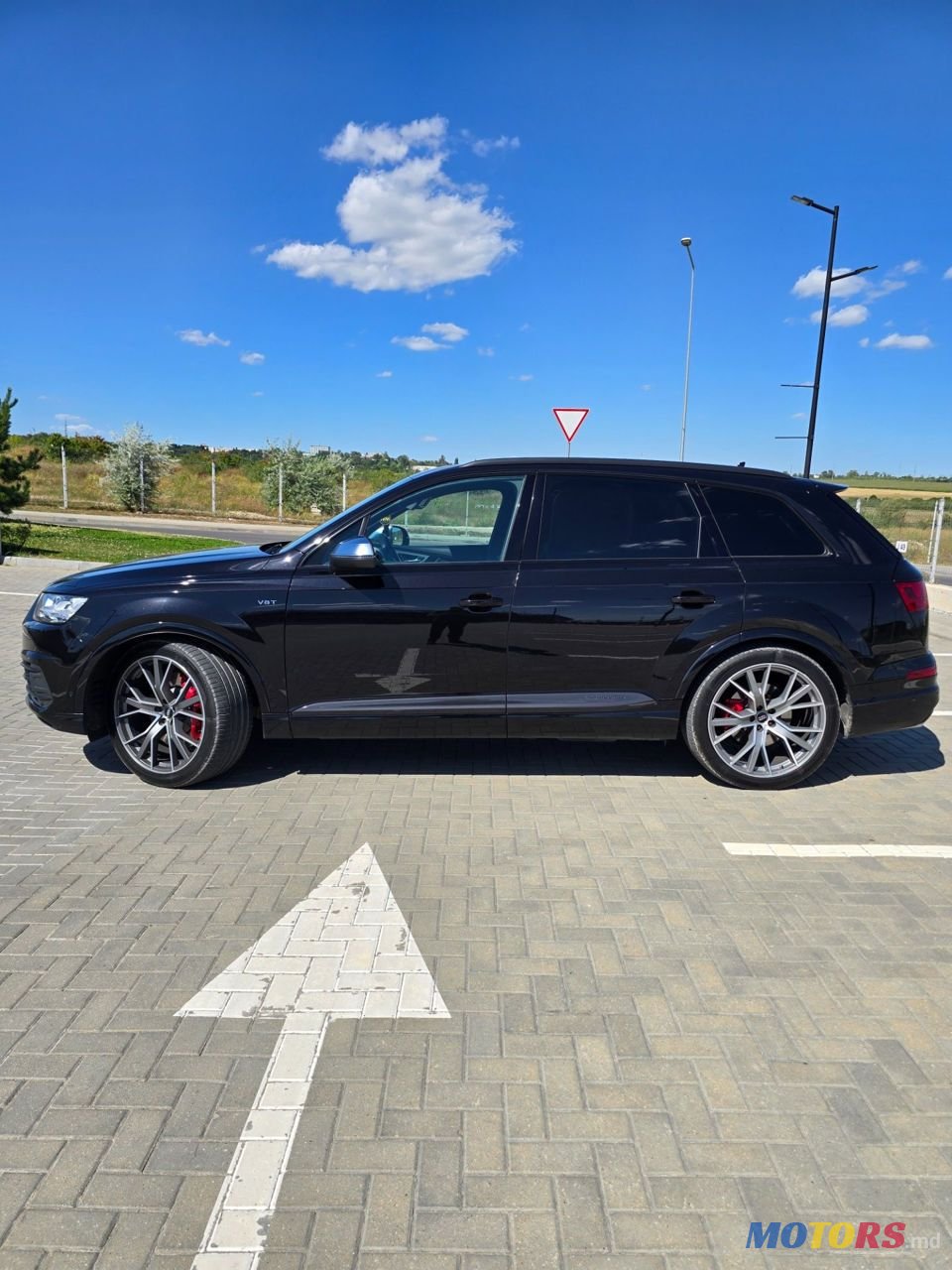 2018' Audi SQ7 photo #3