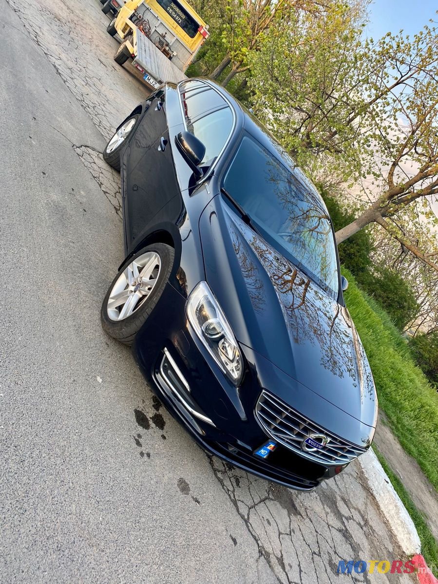2015' Volvo V60 photo #2