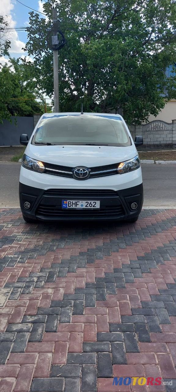 2016' Toyota Proace photo #1