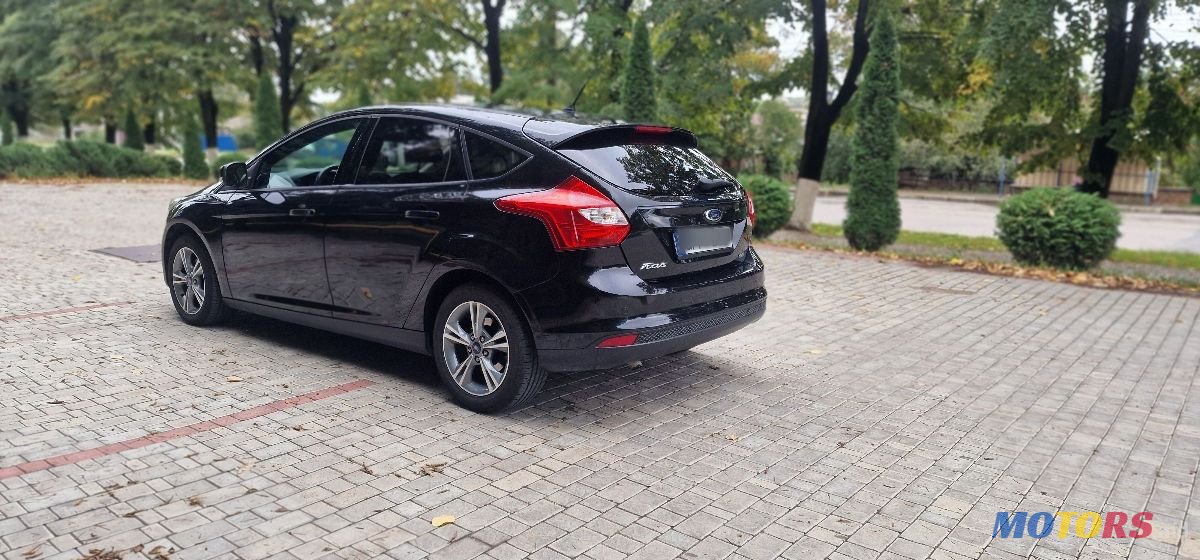 2014' Ford Focus photo #5