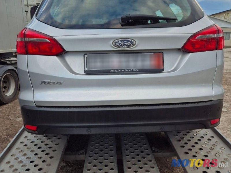 2015' Ford Focus photo #6