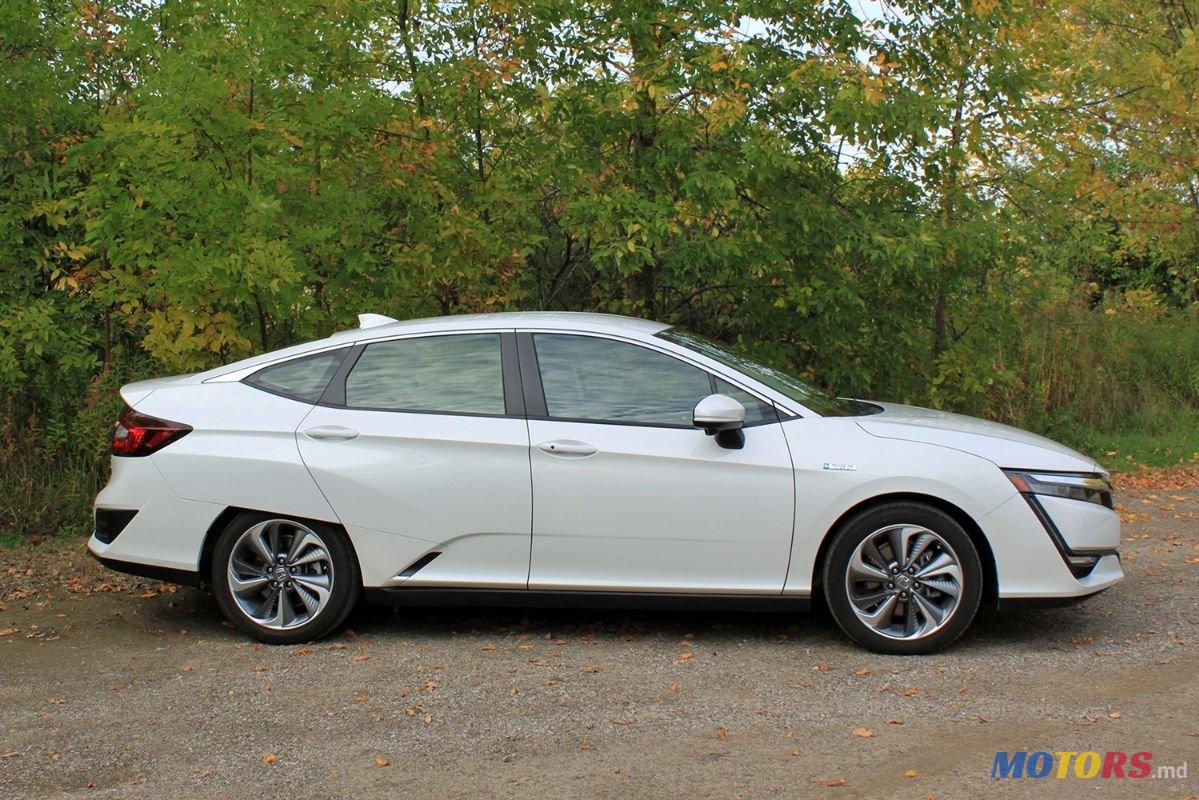 2019' Honda Clarity photo #2