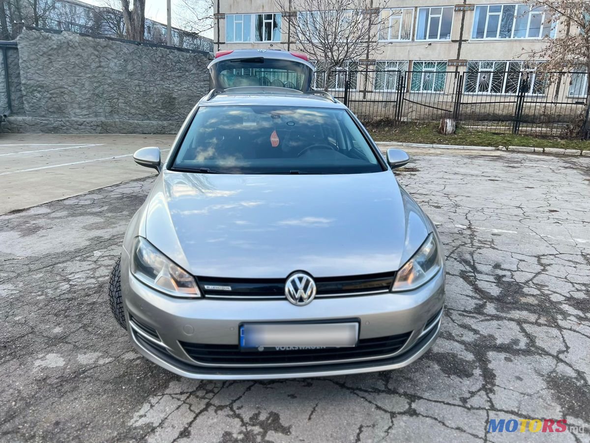 2014' Volkswagen Golf photo #1