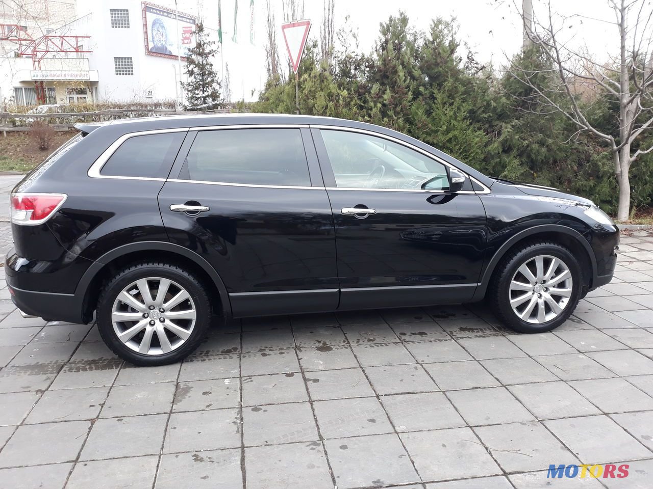 2008' Mazda CX-9 photo #3