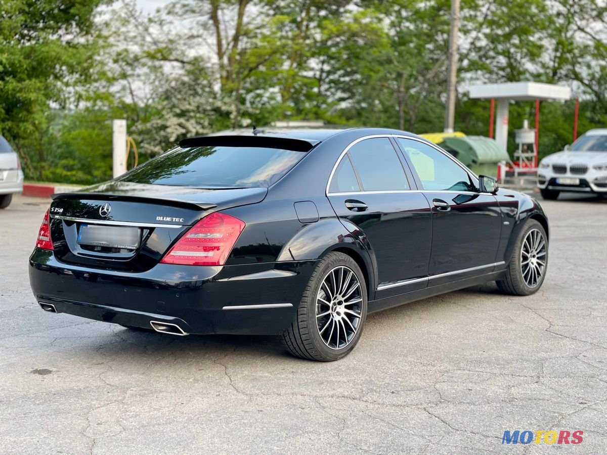 2011' Mercedes-Benz S Класс photo #3