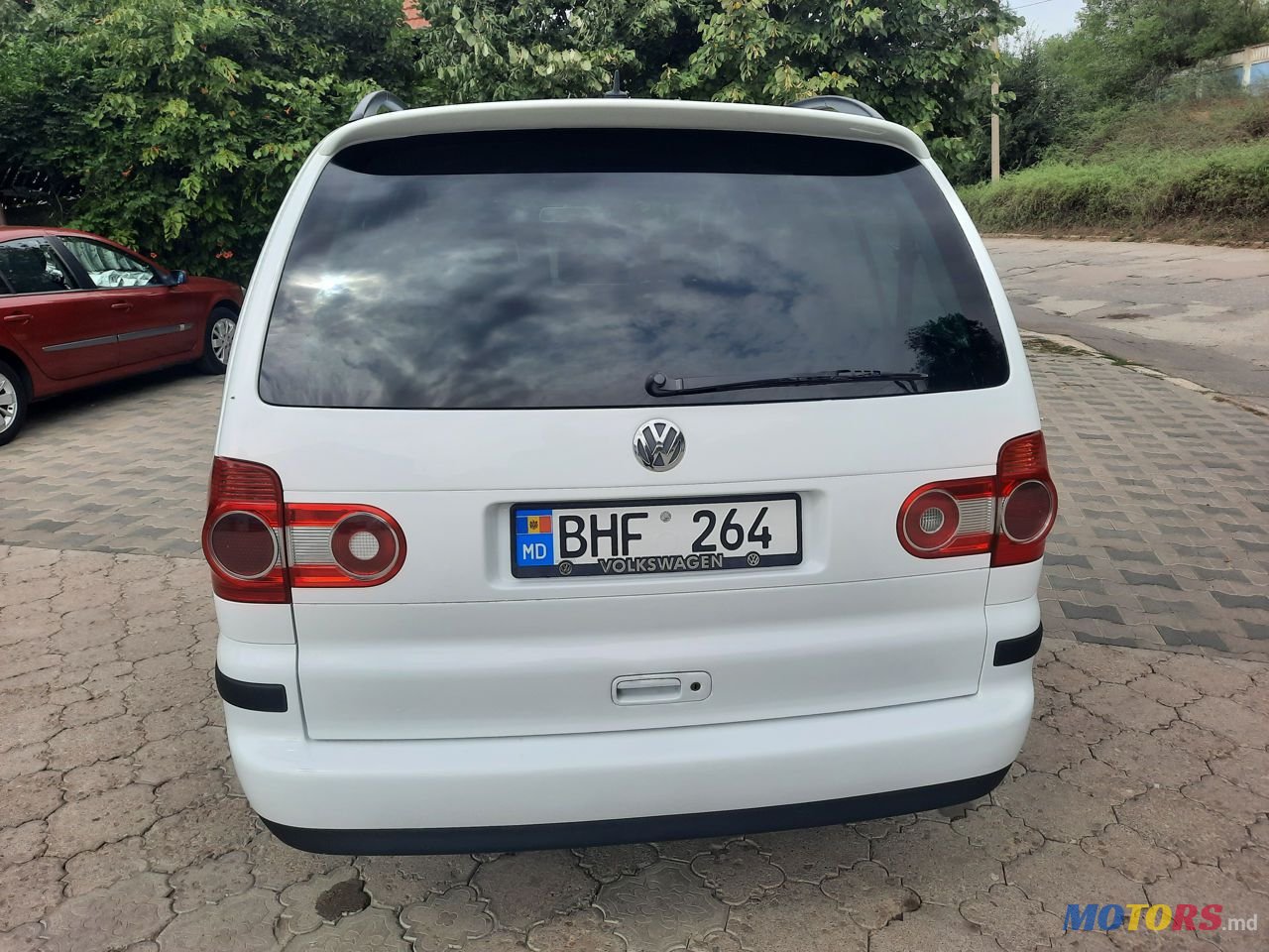 2006' Volkswagen Sharan photo #3