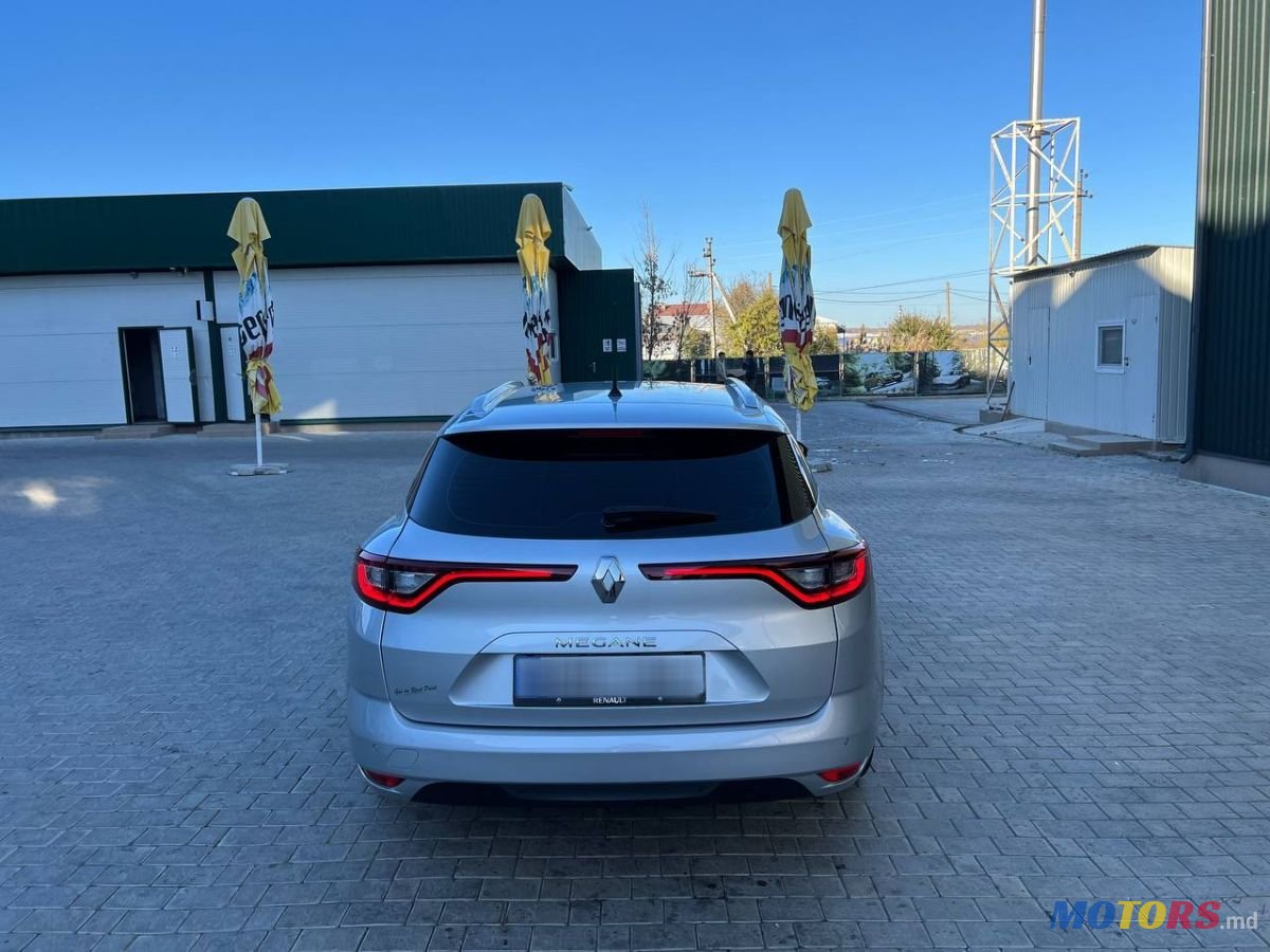 2019' Renault Megane photo #2
