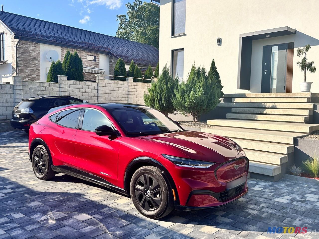 2022' Ford Mustang Mach-E photo #1