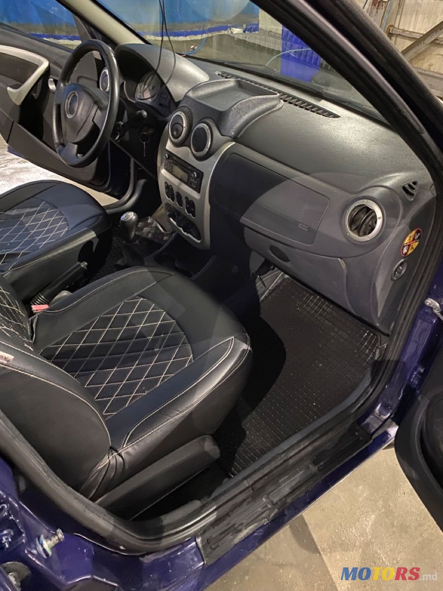 2012' Dacia Logan Mcv photo #2