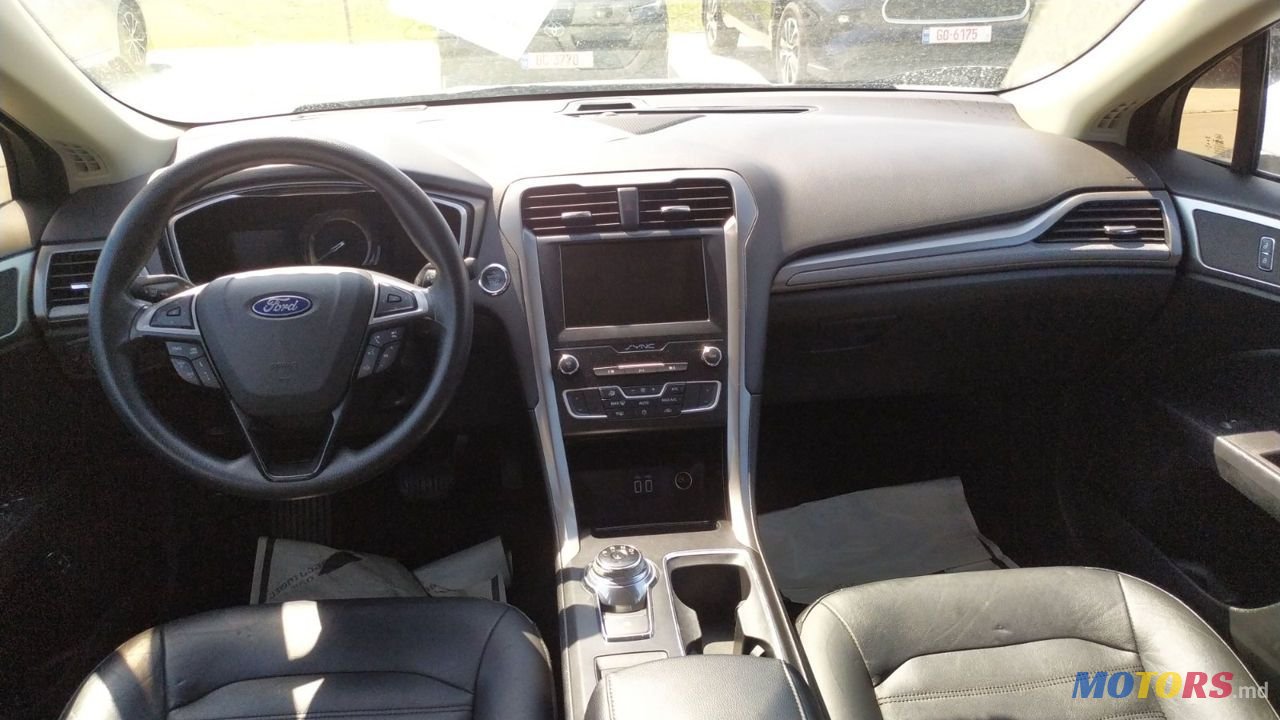 2019' Ford Fusion photo #5