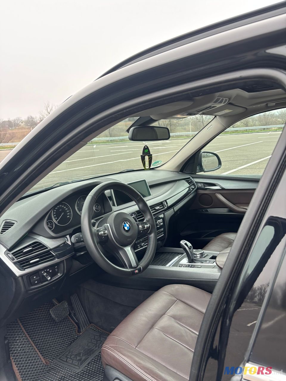 2015' BMW X5 photo #2