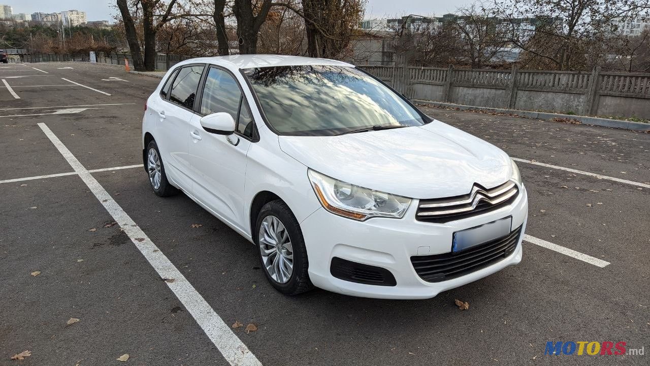 2012' Citroen C4 photo #3