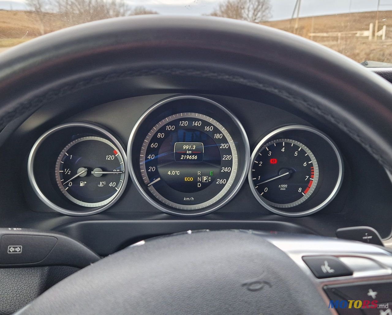 2015' Mercedes-Benz E-Class photo #5