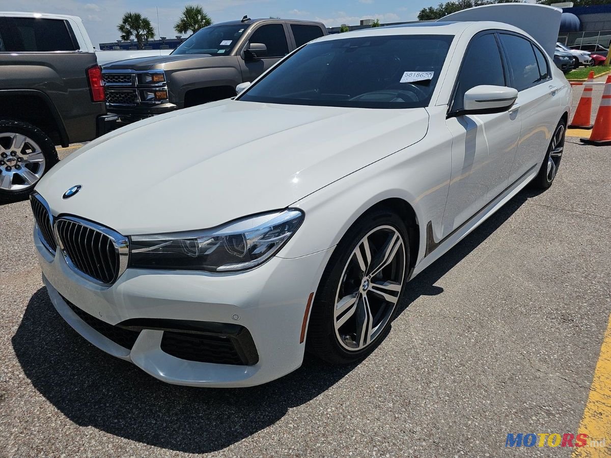 2018' BMW 7 Series photo #2