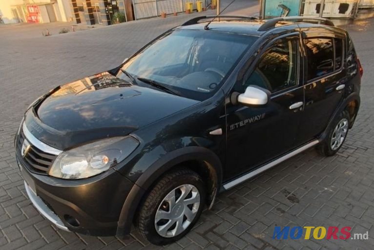 2011' Dacia Sandero Stepway photo #2