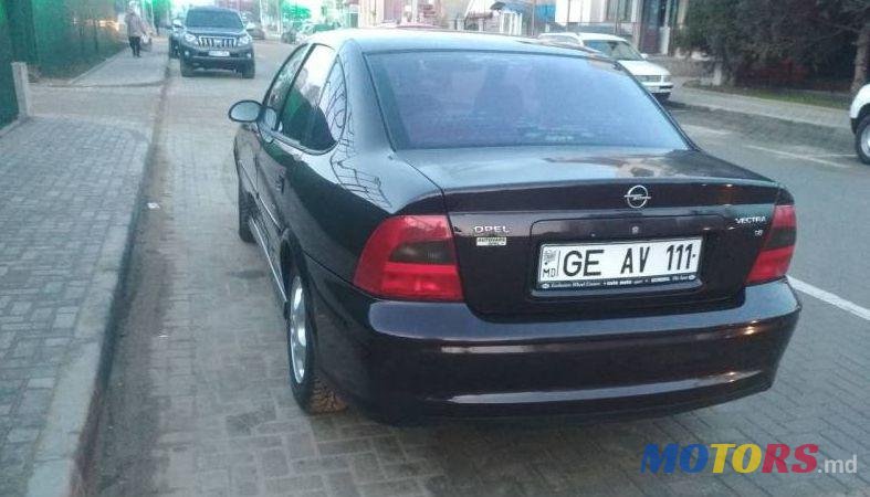 2001' Opel Vectra photo #2