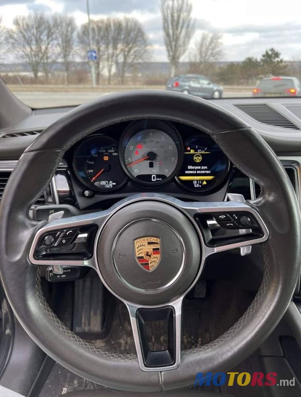 2014' Porsche Macan photo #3