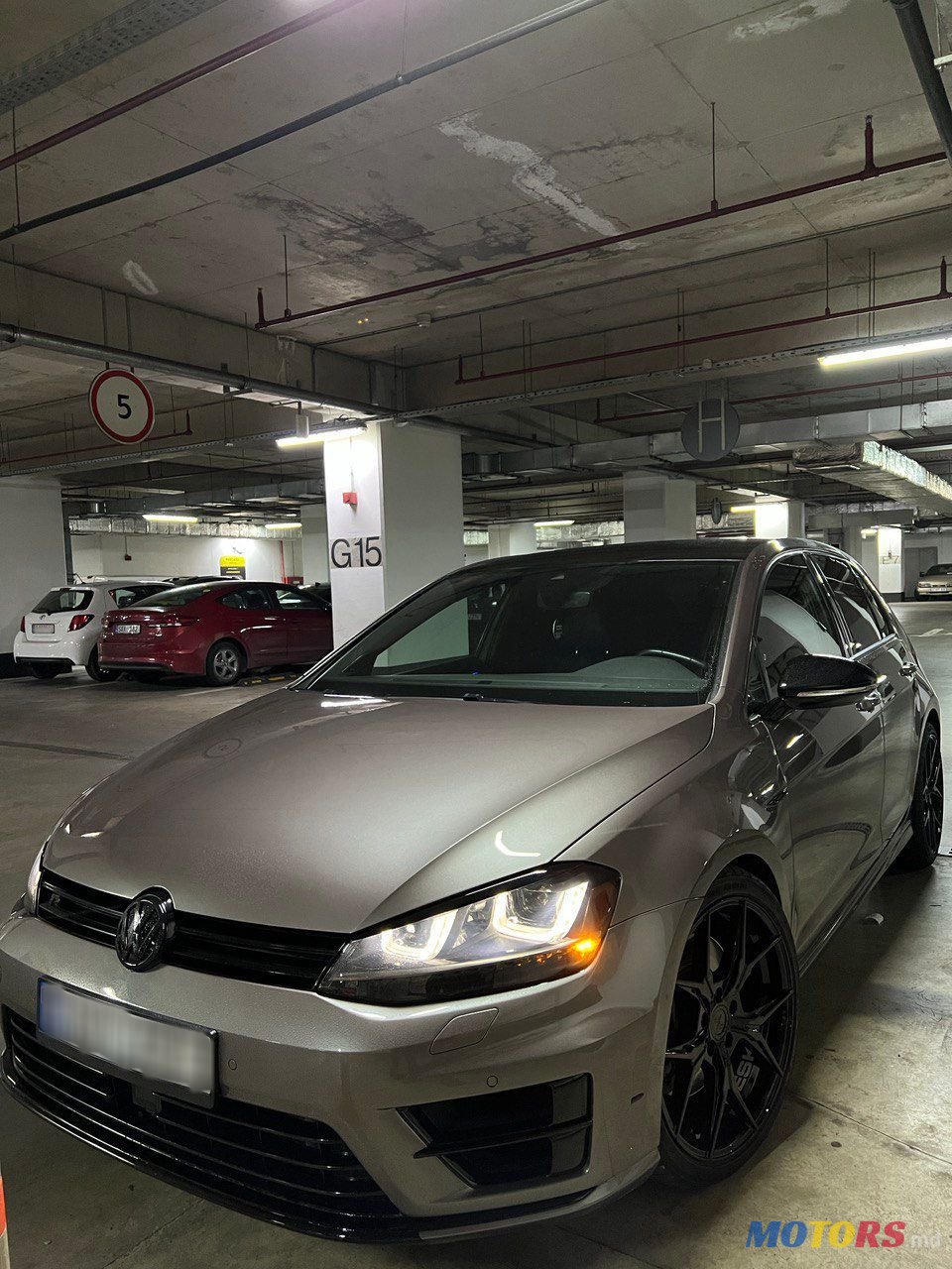 2016' Volkswagen Golf photo #2