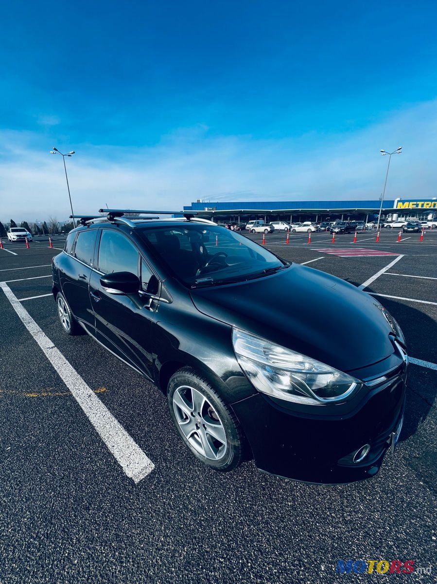 2015' Renault Clio photo #2