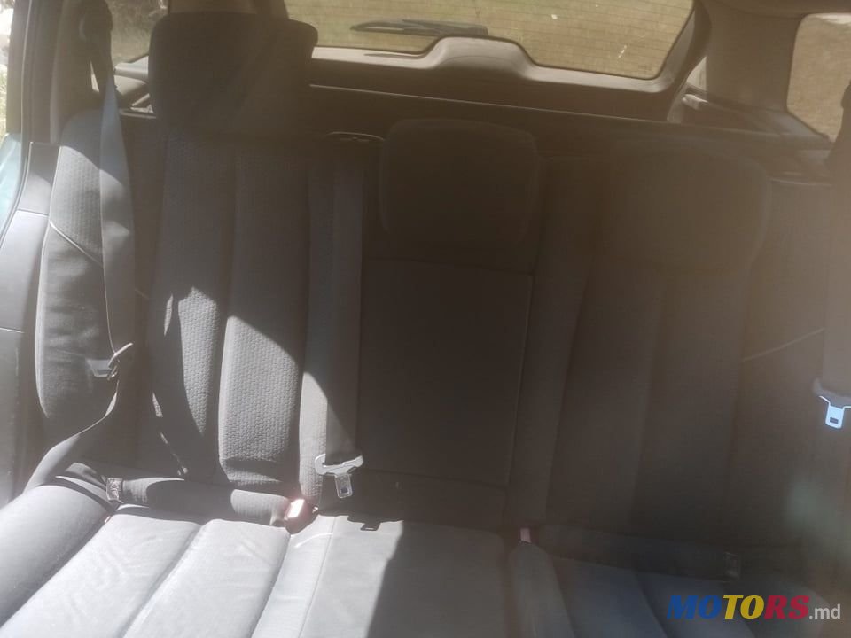 2005' Renault Megane photo #5