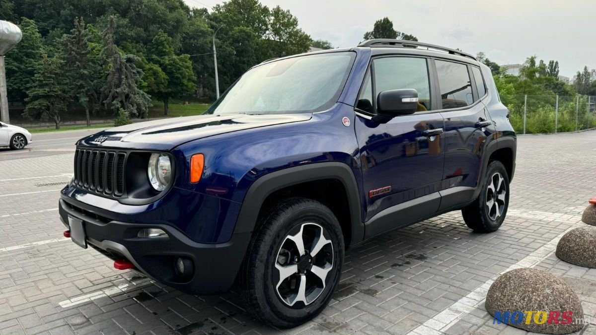 2019' Jeep Renegade photo #4