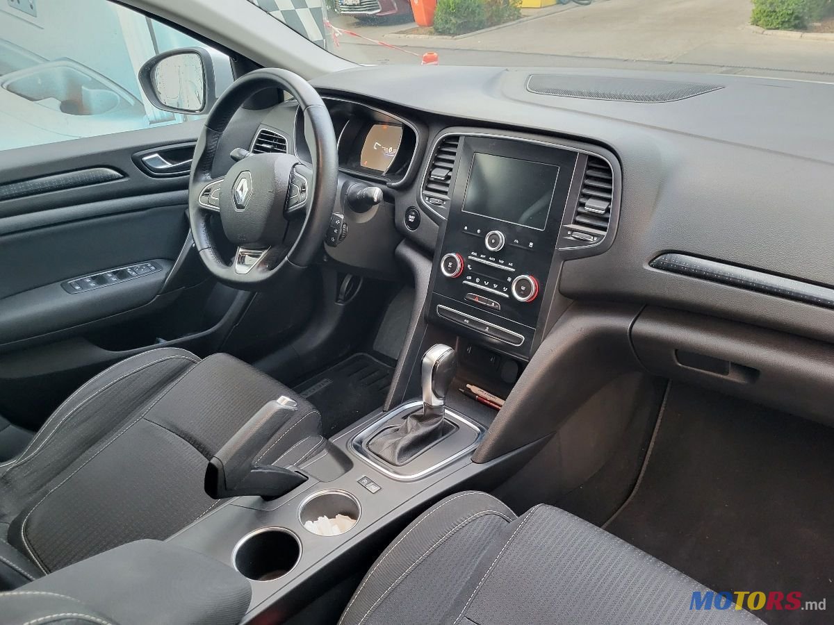 2017' Renault Megane photo #5