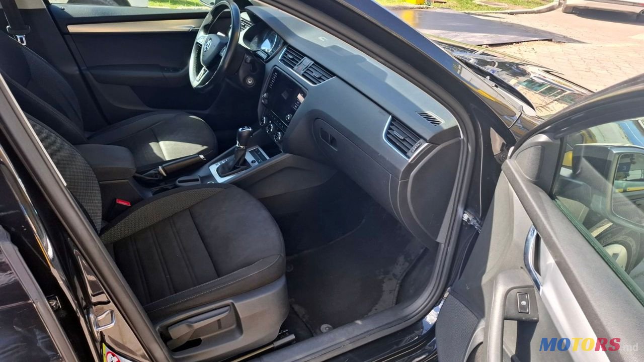 2018' Skoda Octavia photo #5