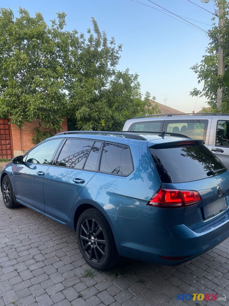 2015' Volkswagen Golf photo #4