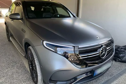 2021' Mercedes-Benz EQC