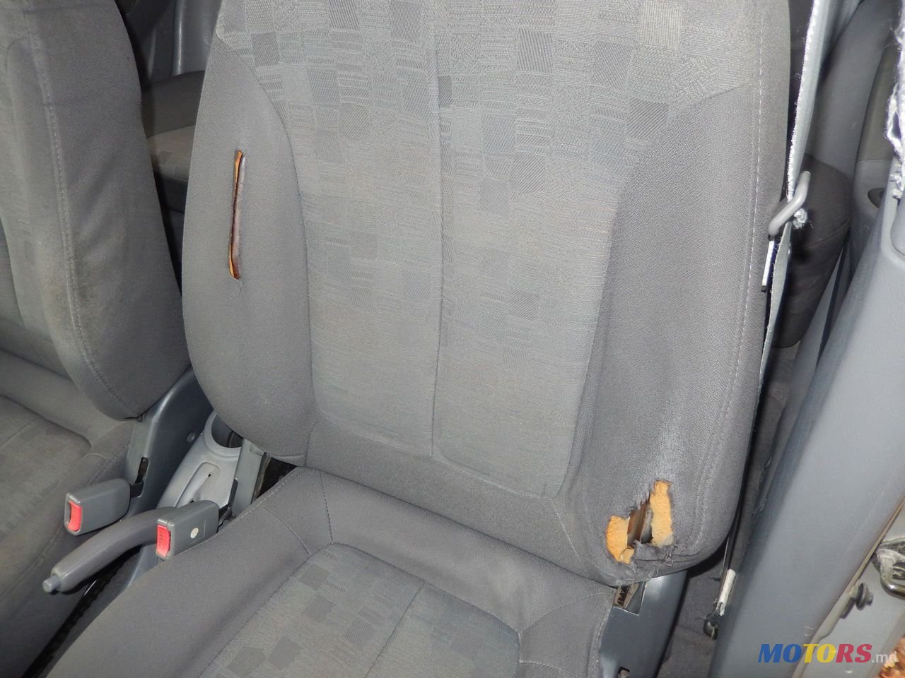 2003' Hyundai Accent photo #6