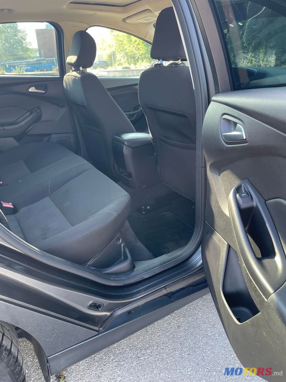 2016' Ford Focus photo #5