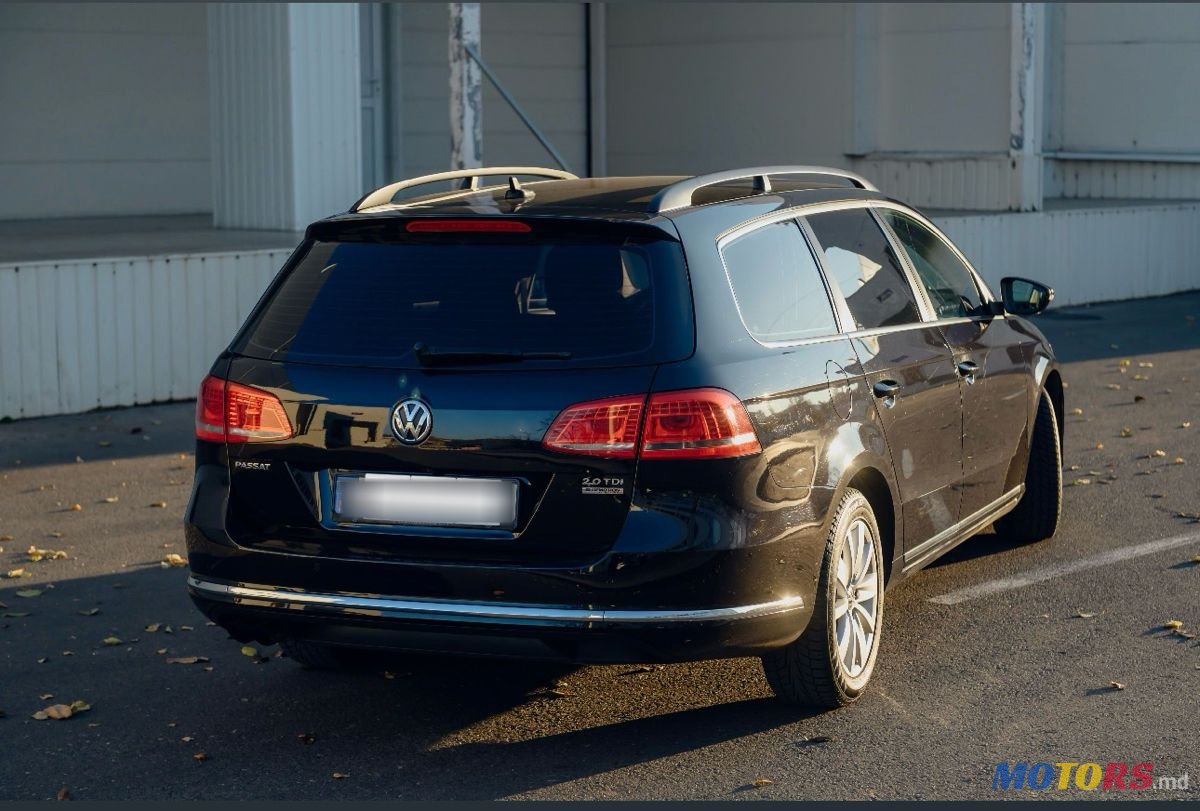 2014' Volkswagen Passat photo #5