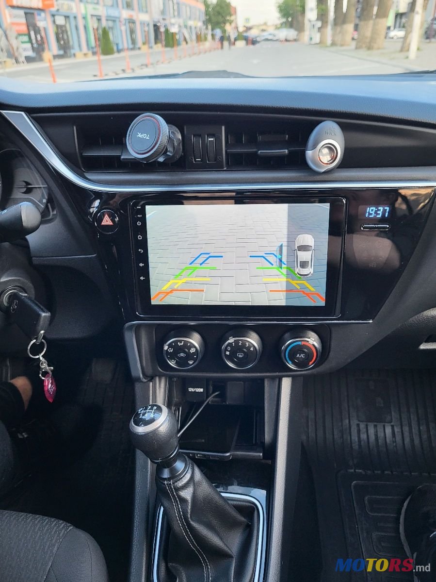 2017' Toyota Corolla photo #6